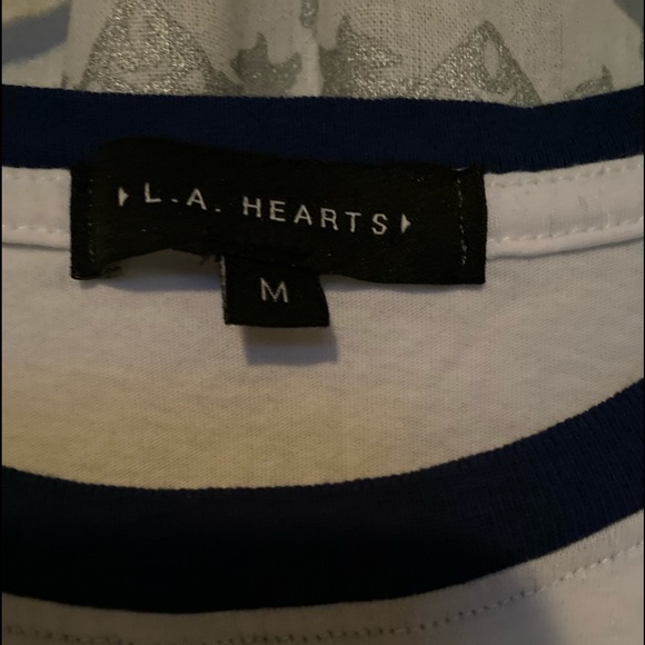 L.A. Hearts Tee - Picture 3 of 3